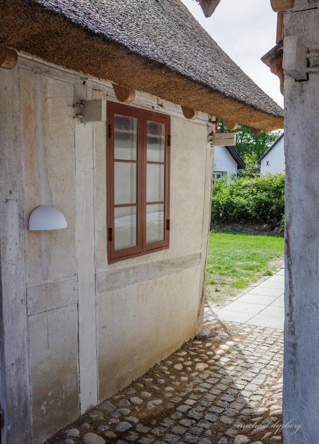 Ragnhilds Gard, Hostel Nyord Екстериор снимка