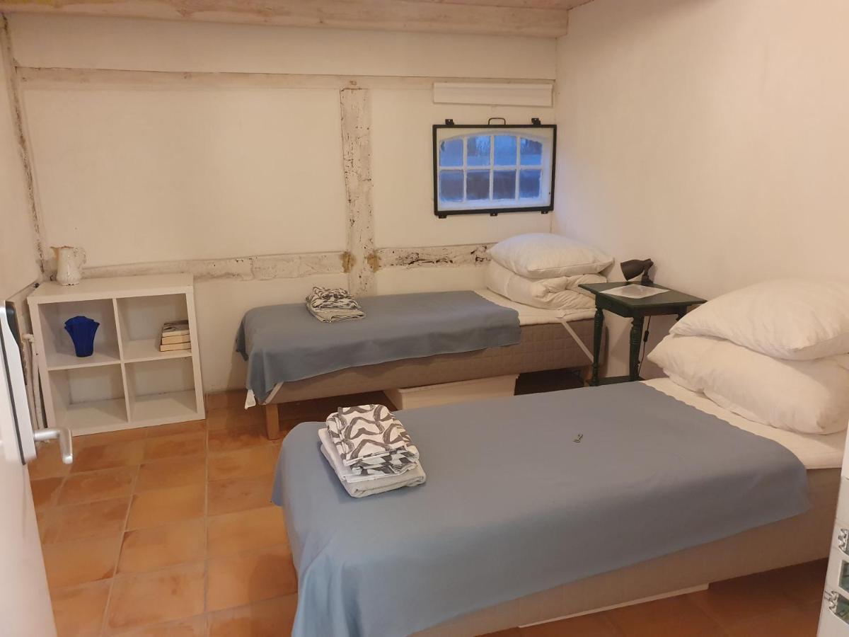 Ragnhilds Gard, Hostel Nyord Екстериор снимка